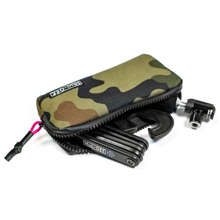 MucOff Essentials Case MAR