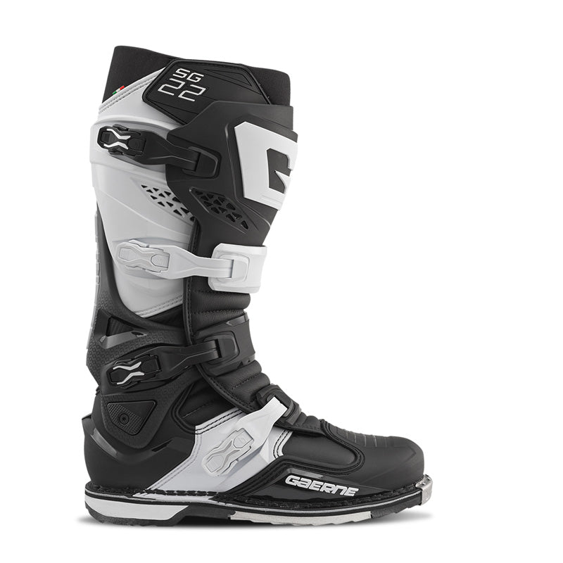 Gaerne SG-22 MX BOOTS - Black/White
