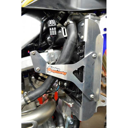 EnduroEngineering Radiator Brace ALU YAM Enduro