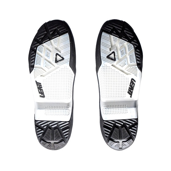 Leatt Sole 4.5/5.5 Bk/wh 10/11 QTY2