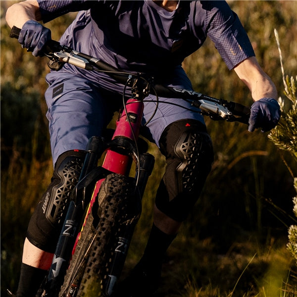 Leatt Flexmesh Knee Guard