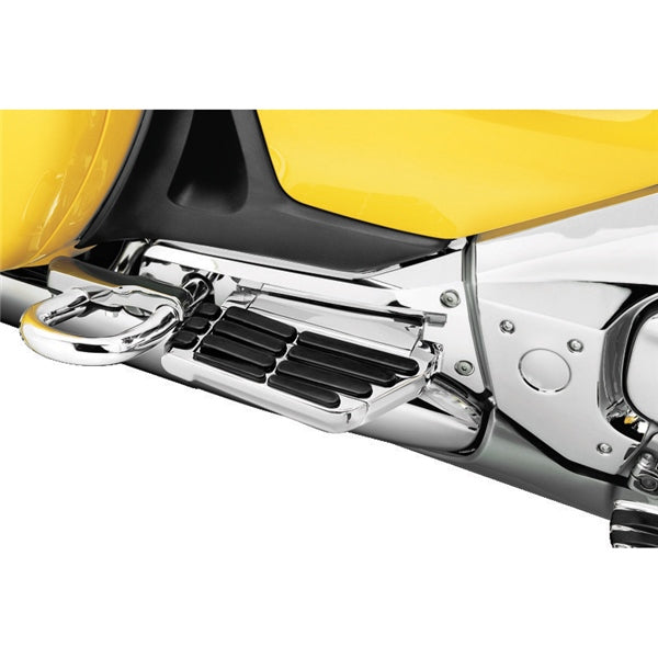 Kuryakyn Passenger Floorboard Side Cover